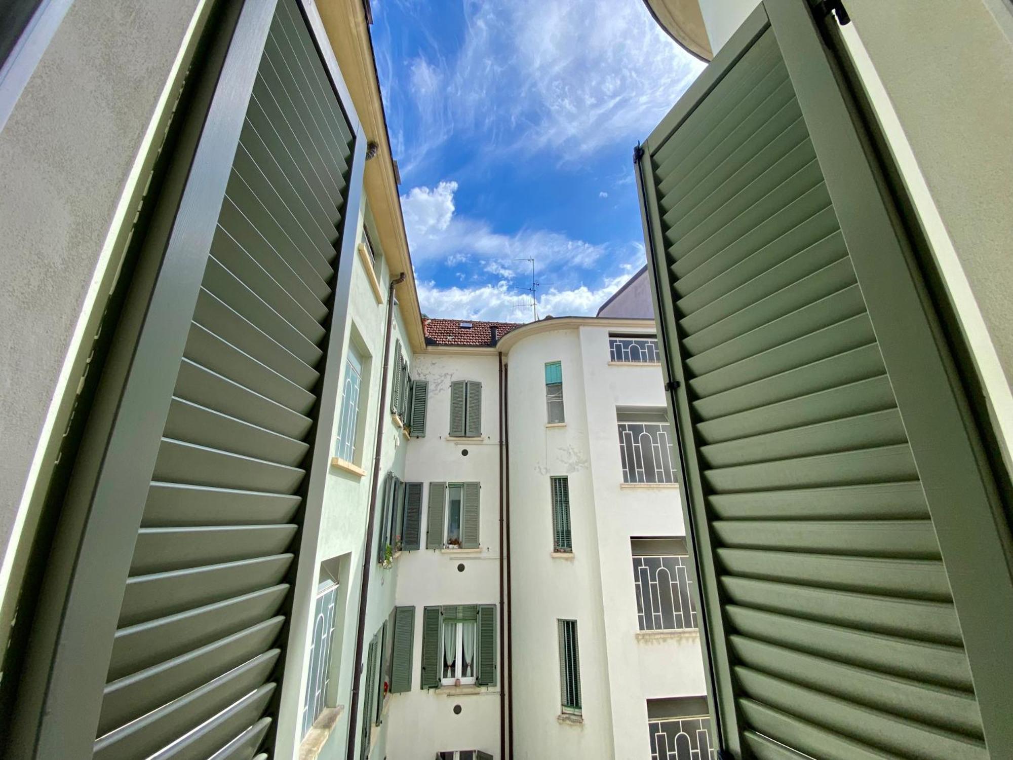 Comoluxhouse- Intero Appartamento Pokoj fotografie